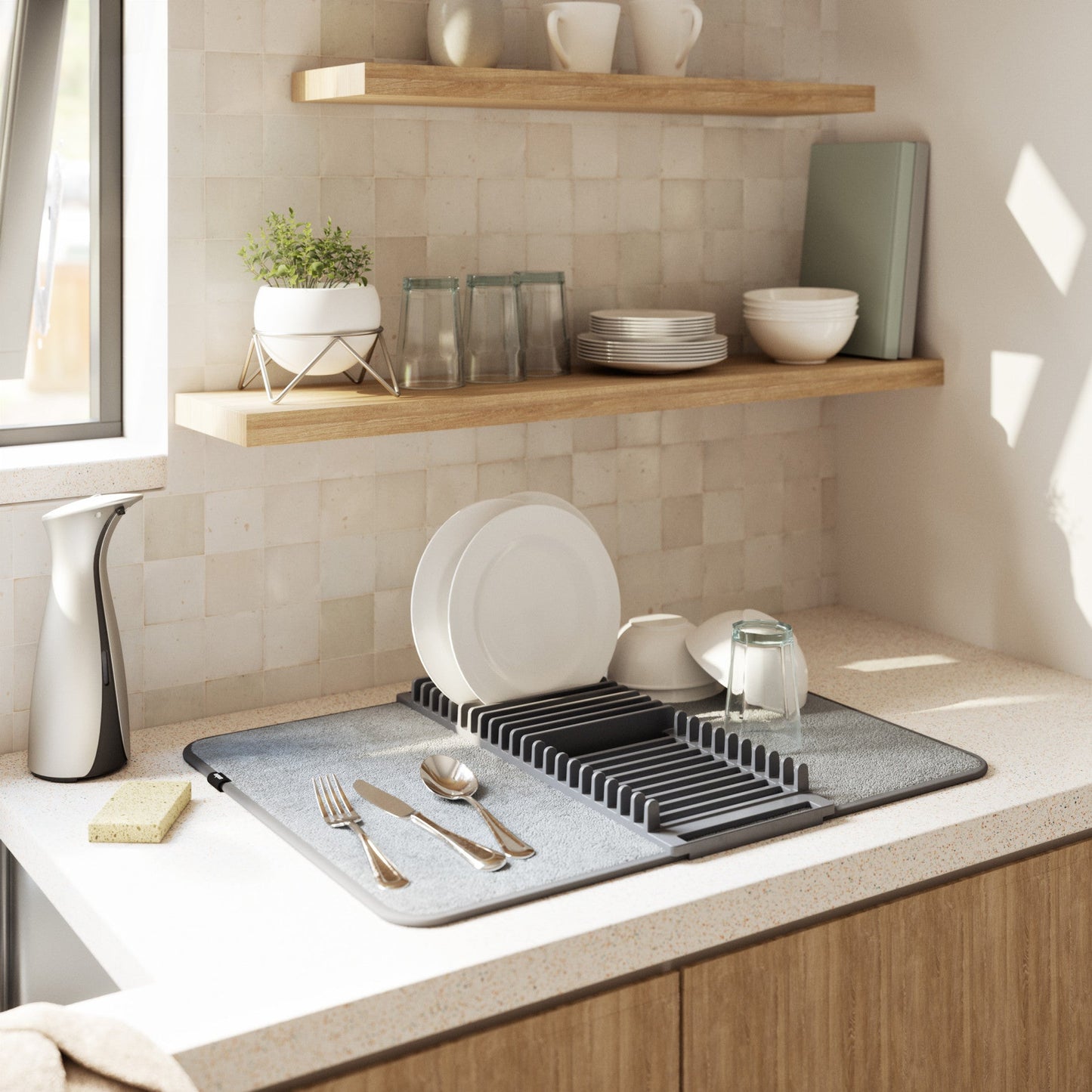 Dish Drying Mat With Plate Holder