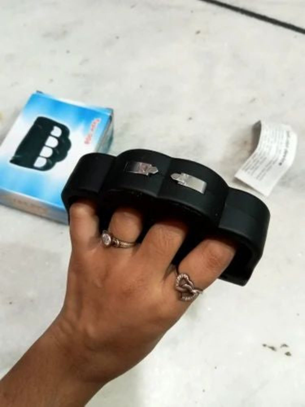 Electric Shock Knuckle